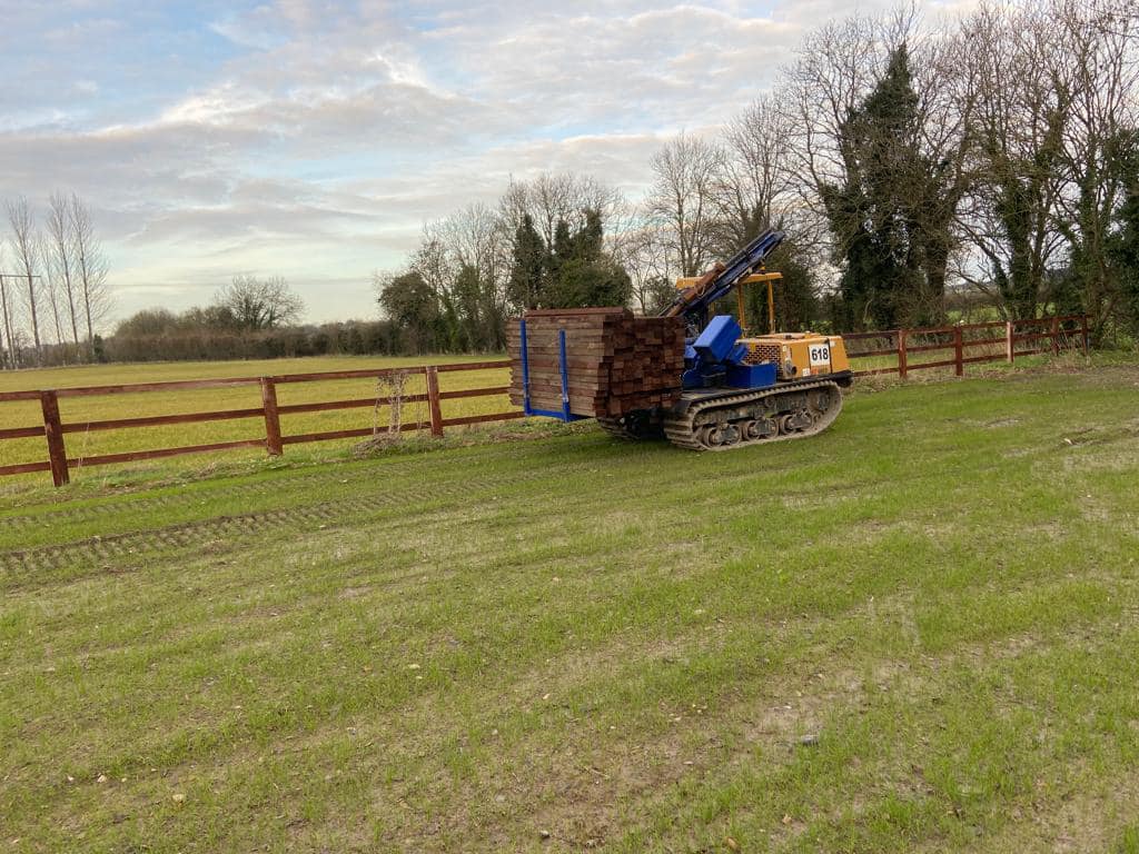 Equestrian & Agricultural Fencing